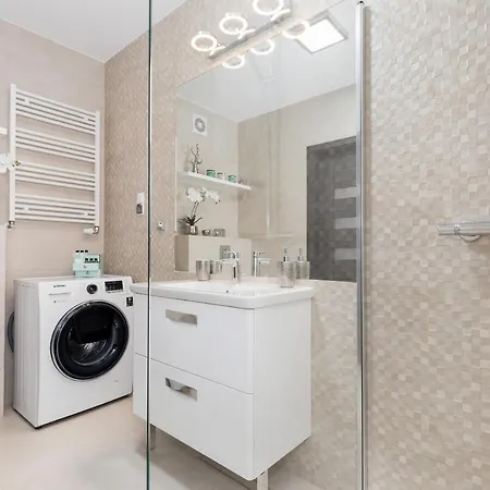 Maybesea Polanki Park Premium كولوبرزيغ