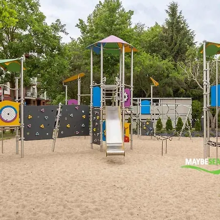 Maybesea Polanki Park Premium شقة