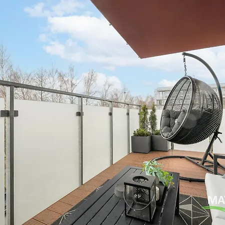 Maybesea Polanki Park Premium شقة *