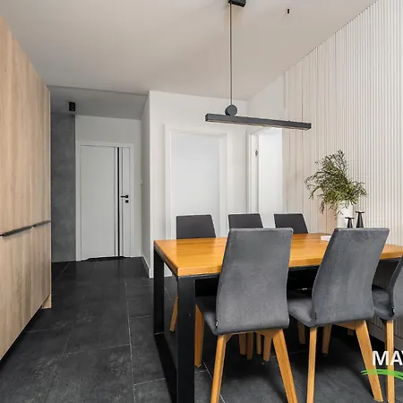 Maybesea Polanki Park Premium *