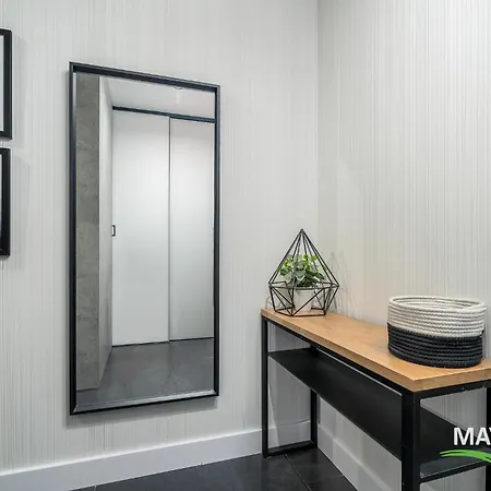 Maybesea Polanki Park Premium