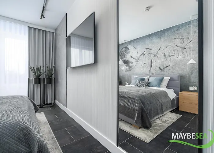 Maybesea Polanki Park Premium